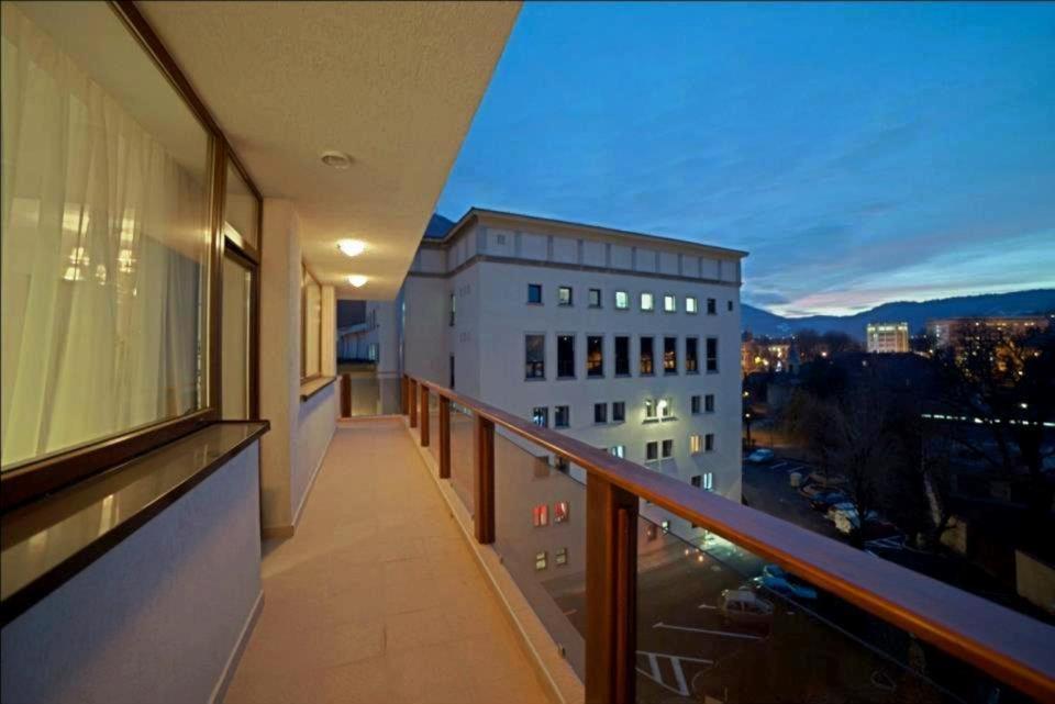 براشوف Apart Hotel Vlad Tepes المظهر الخارجي الصورة