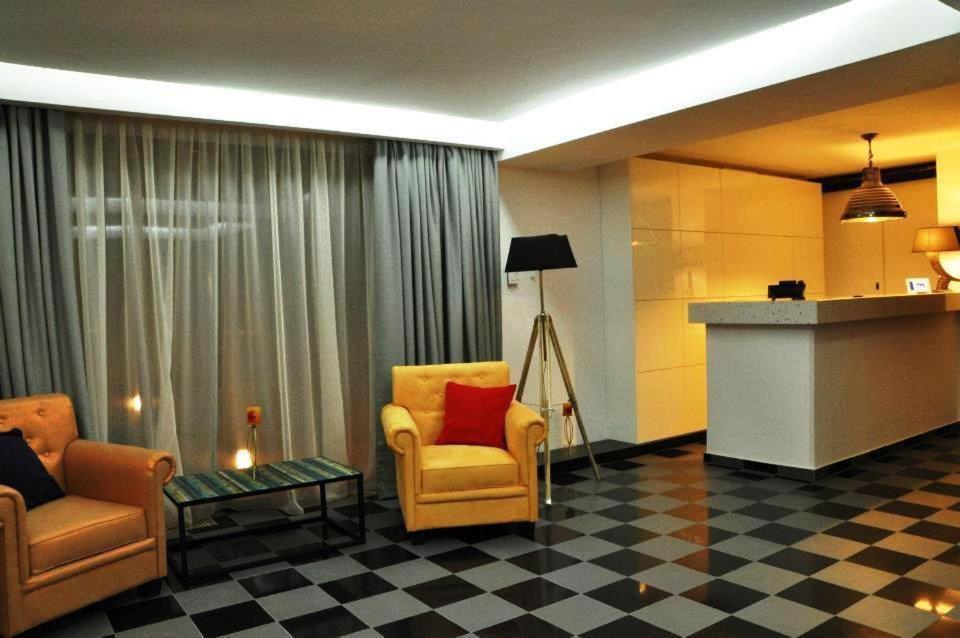 براشوف Apart Hotel Vlad Tepes المظهر الخارجي الصورة