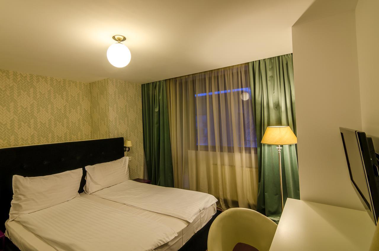 براشوف Apart Hotel Vlad Tepes المظهر الخارجي الصورة