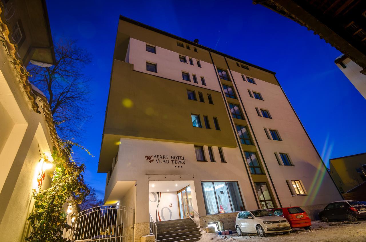 براشوف Apart Hotel Vlad Tepes المظهر الخارجي الصورة