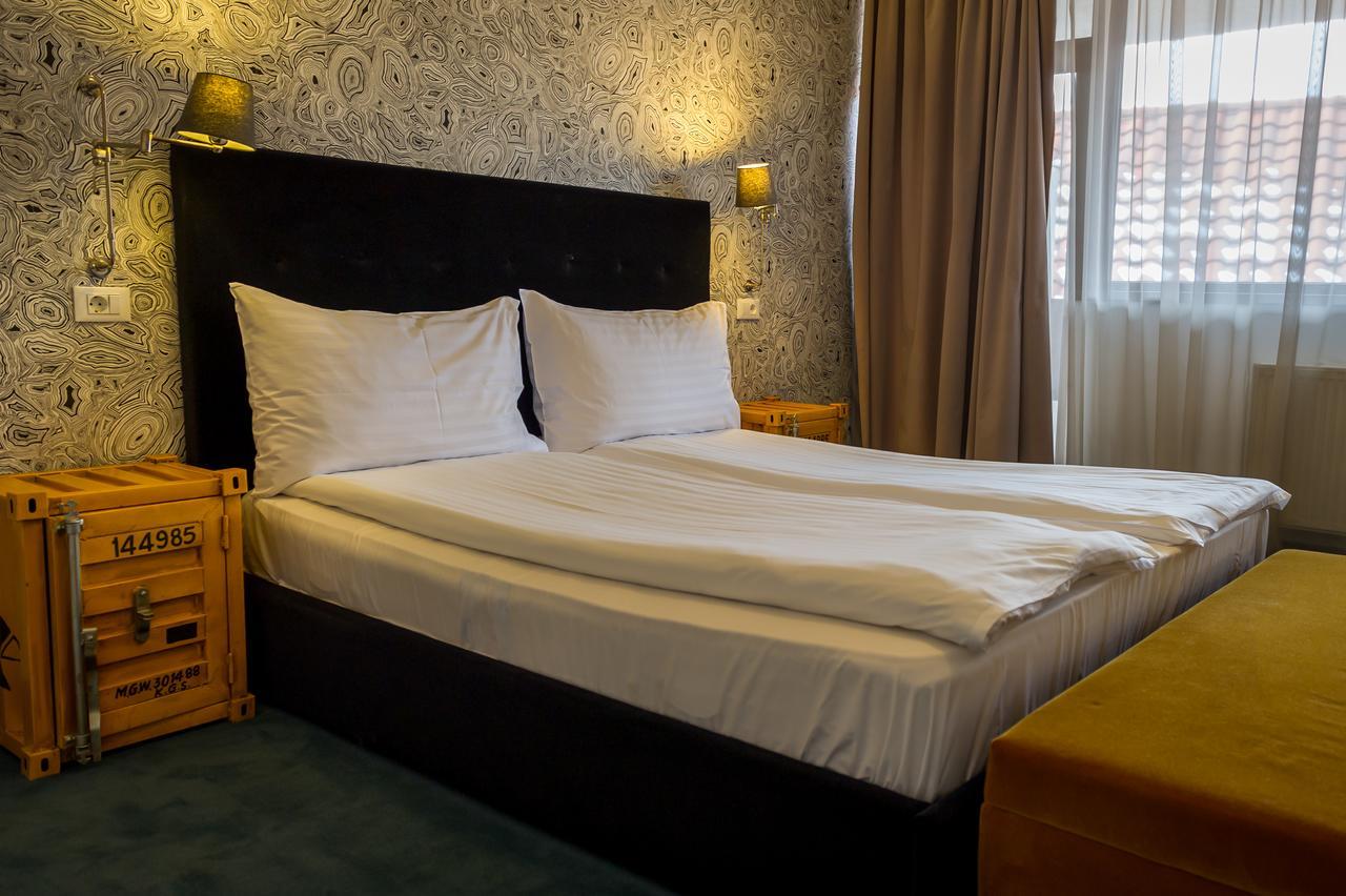 براشوف Apart Hotel Vlad Tepes المظهر الخارجي الصورة