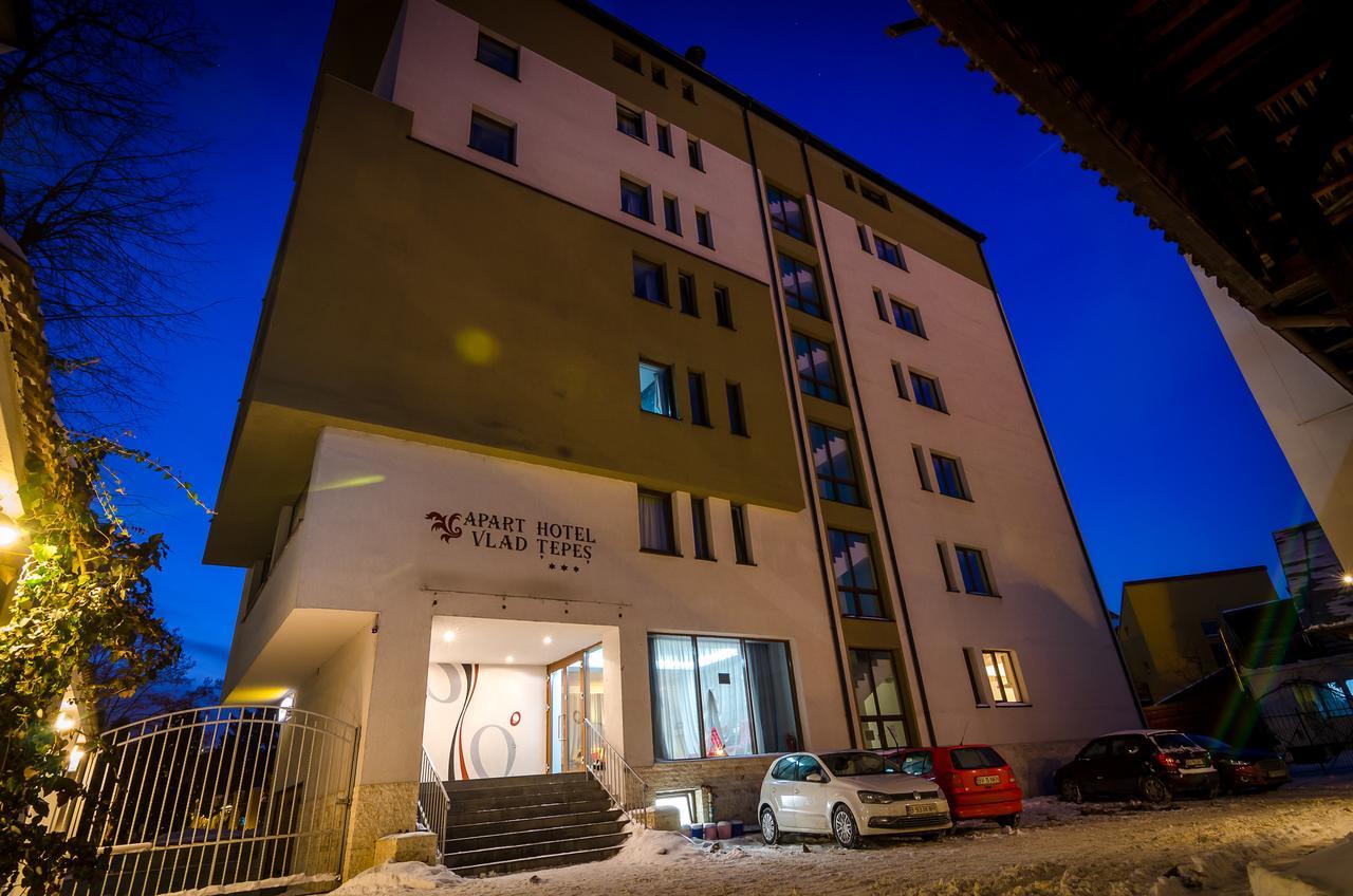 براشوف Apart Hotel Vlad Tepes المظهر الخارجي الصورة